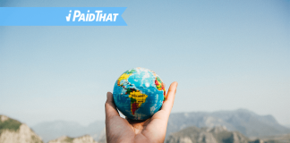 Les digital nomad travaille en voyageant
